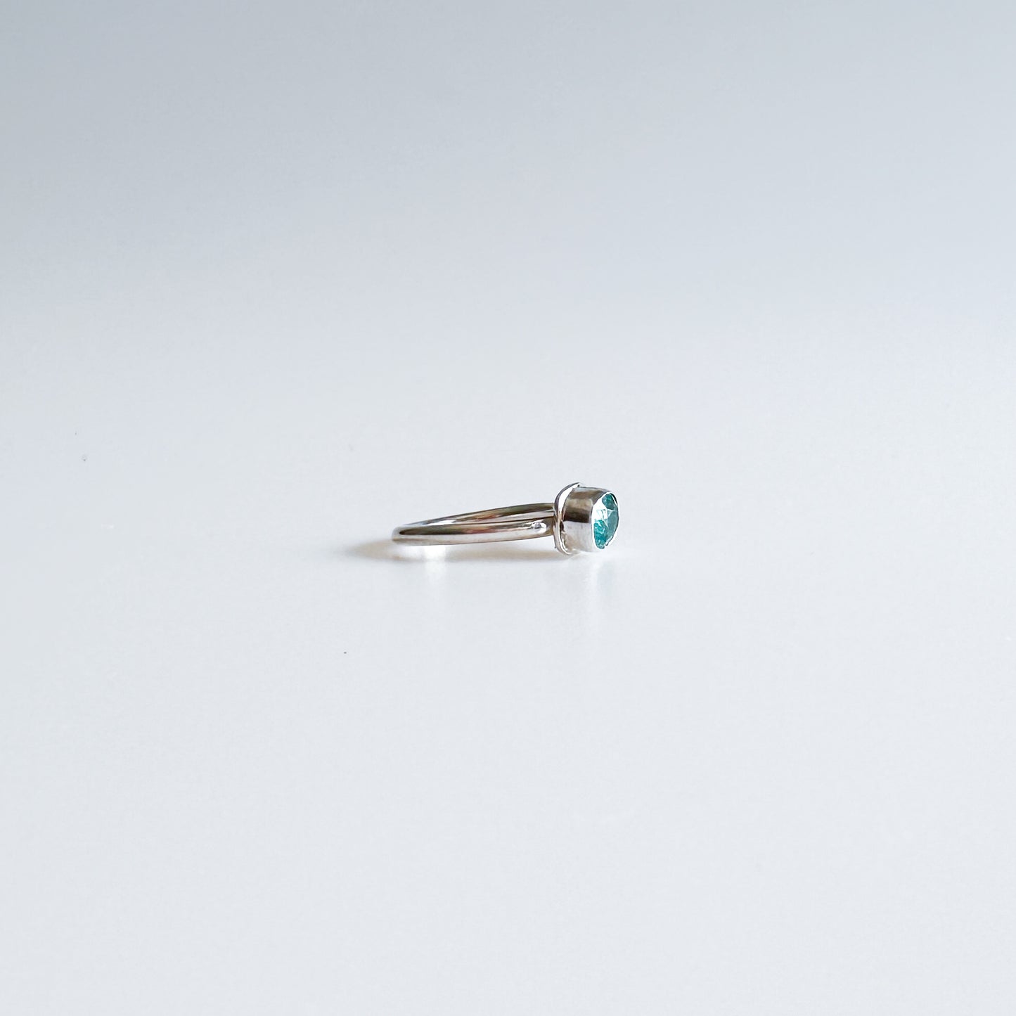 Apatite Ring